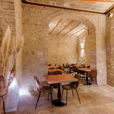 Palazzo Fontana Couette-café Trevi